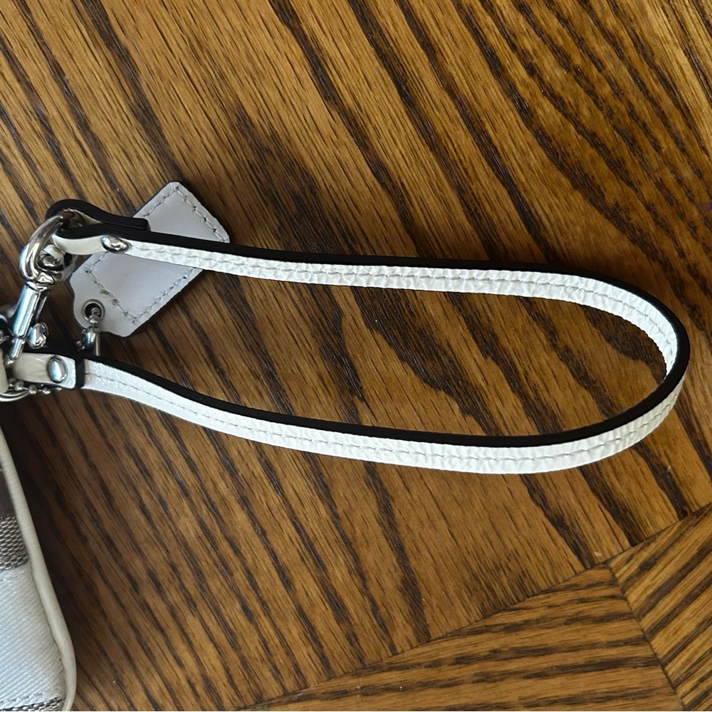 Coach | Signature Stripe Wristlet - Picture 6 of 12